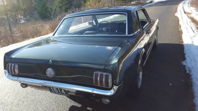 Ford Mustang 1966 image number 27