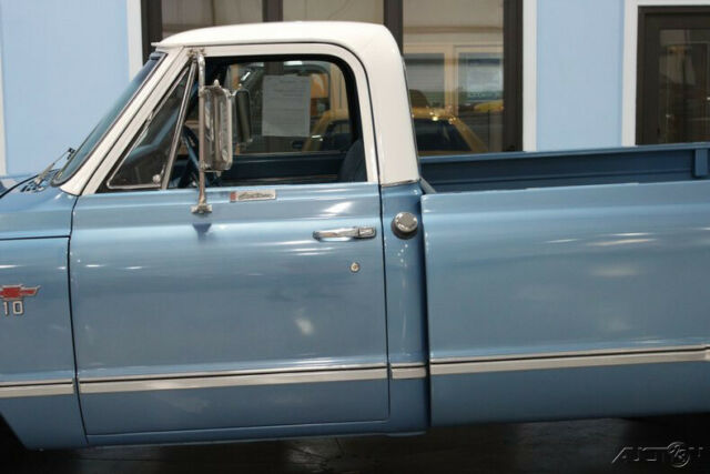 Chevrolet C10 1967 image number 14