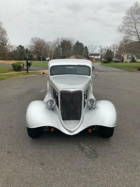 Ford Coupe (3 Window) 1934 image number 16