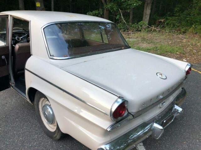 Studebaker Lark 1963 image number 4