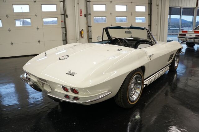 Chevrolet Corvette 1967 image number 19