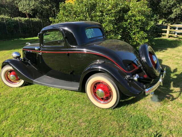 Ford Coupe 1933 image number 18