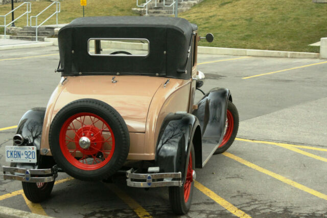 Ford Model A 1929 image number 2