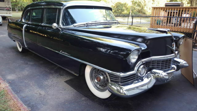 Cadillac Fleetwood 1954 image number 1