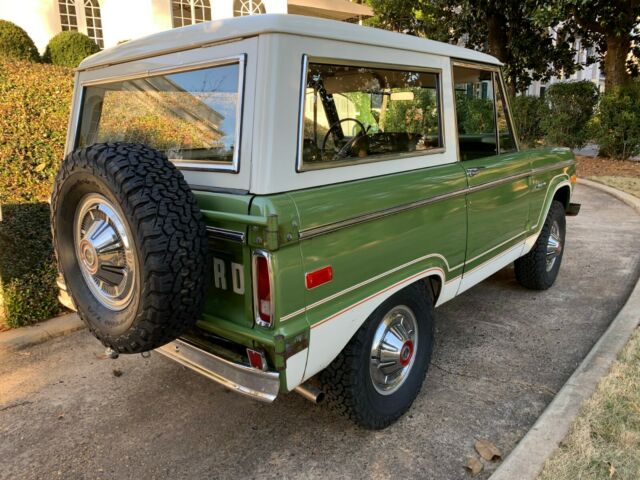 Ford Bronco 1975 image number 29