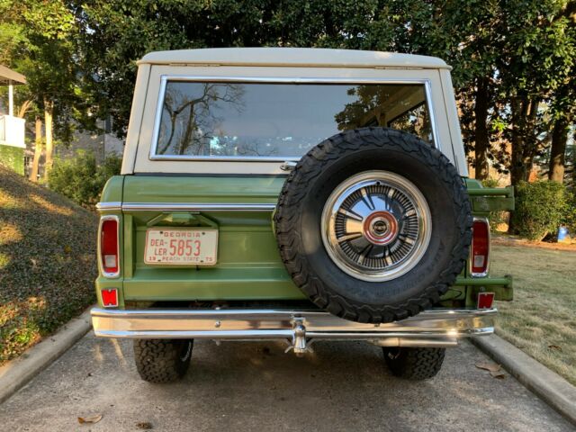 Ford Bronco 1975 image number 30