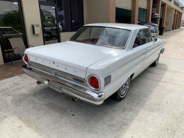 Ford Falcon 1964 image number 26