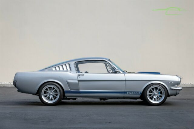 Ford Mustang 1966 image number 1