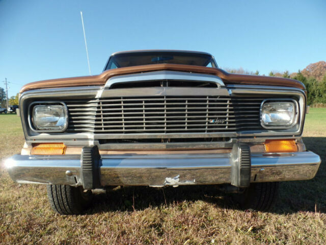 Jeep Wagoneer 1979 image number 3