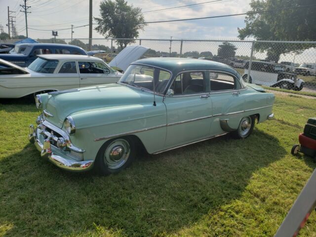 Chevrolet Bel Air/150/210 1953 image number 23