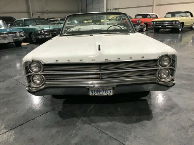 Plymouth Fury 1967 image number 0