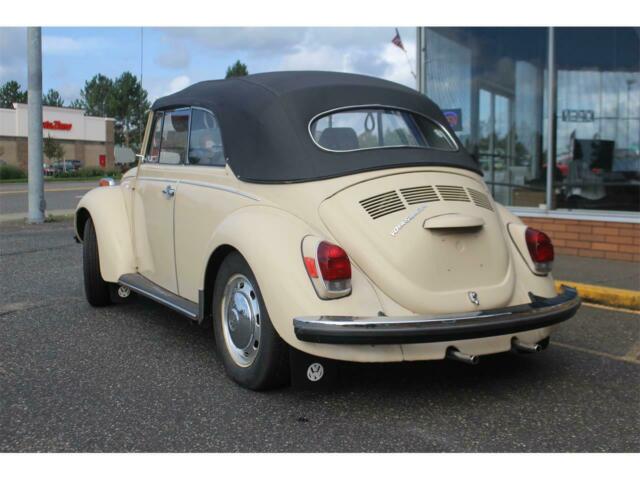 Volkswagen Beetle - Classic 1971 image number 15