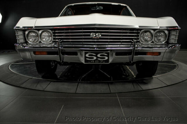 Chevrolet Impala 1967 image number 10