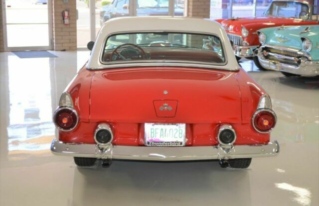 Ford Thunderbird 1955 image number 30