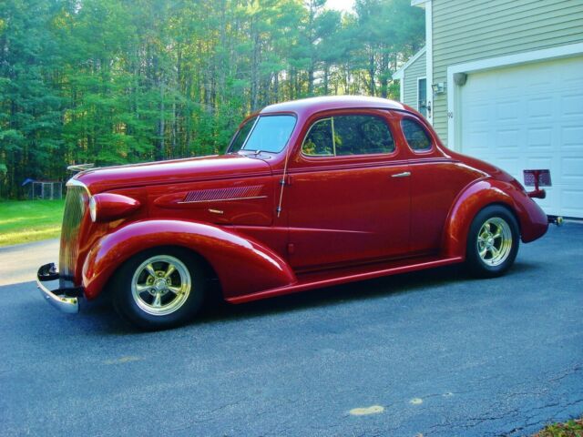 Chevrolet 5 Window Coupe 1937 image number 1