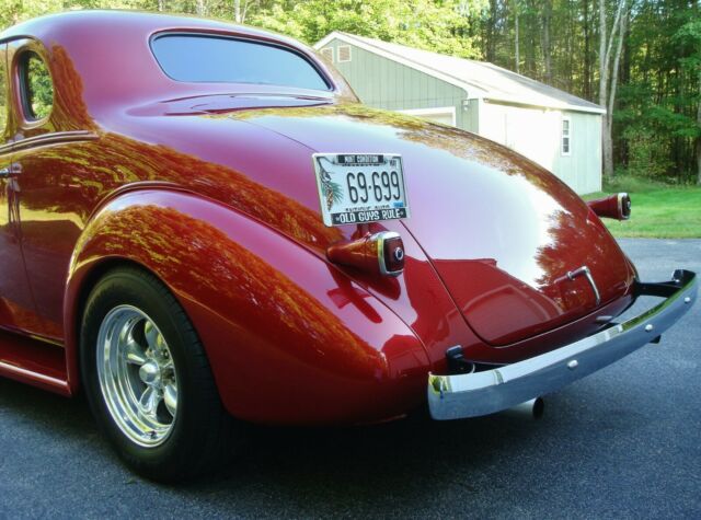 Chevrolet 5 Window Coupe 1937 image number 12