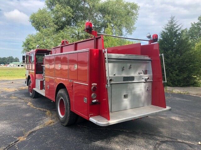 Ward Lafrance Fire Truck Pumper 1976 image number 8