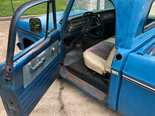 Dodge D100 Sweptline Hot Rod Truck 1971 image number 22