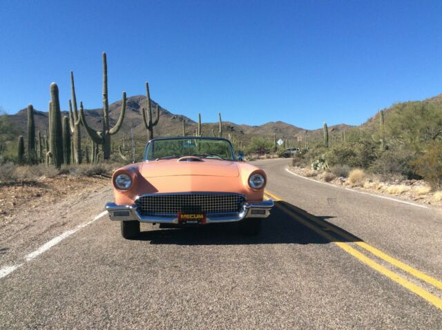 Ford Thunderbird 1957 image number 0