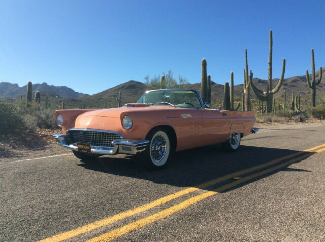 Ford Thunderbird 1957 image number 26