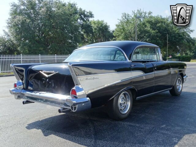 Chevrolet Bel Air/150/210 1957 image number 18