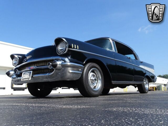 Chevrolet Bel Air/150/210 1957 image number 31