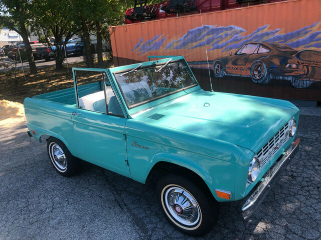 Ford Bronco 1968 image number 24