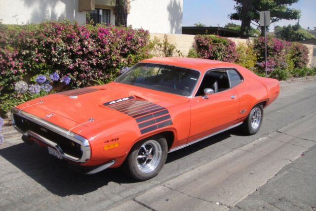 Plymouth GTX 1971 image number 0