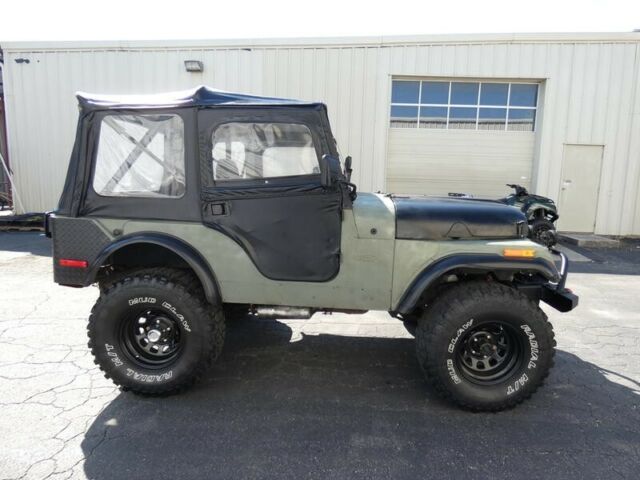 Jeep CJ 1971 image number 25