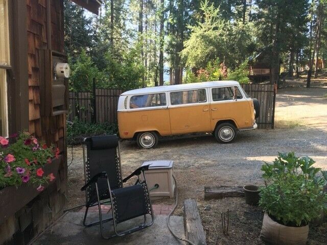 Volkswagen Bus/Vanagon 1971 image number 19