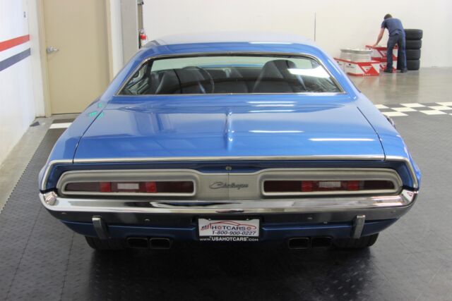 Dodge Challenger 1971 image number 32