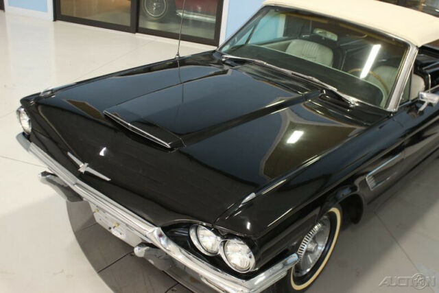 Ford Thunderbird 1965 image number 36