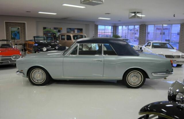 Rolls-Royce MPW DHC Corniche 1969 image number 9