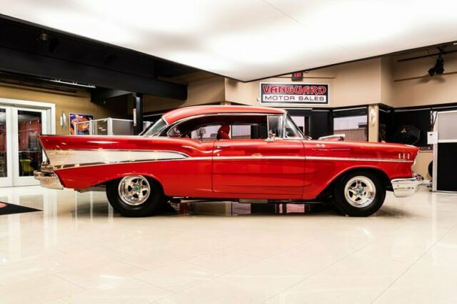 Chevrolet Bel Air/150/210 1957 image number 33