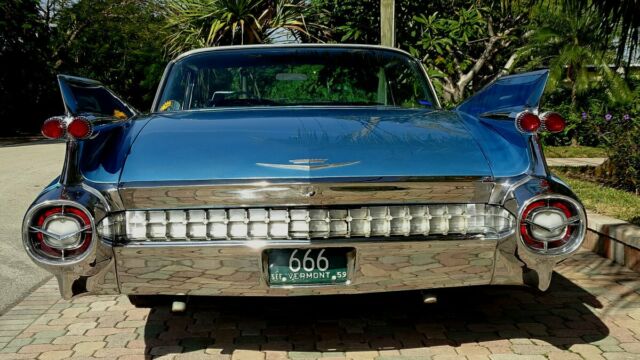 Cadillac DeVille 1959 image number 32