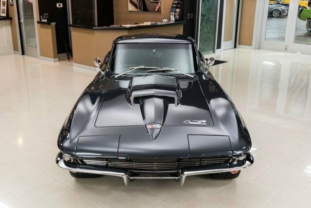 Chevrolet Corvette 1964 image number 30