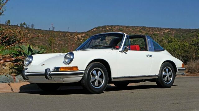 Porsche 911E Targa 1970 image number 15