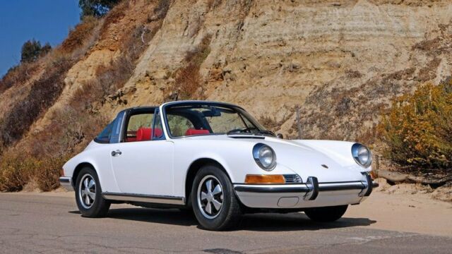 Porsche 911E Targa 1970 image number 20