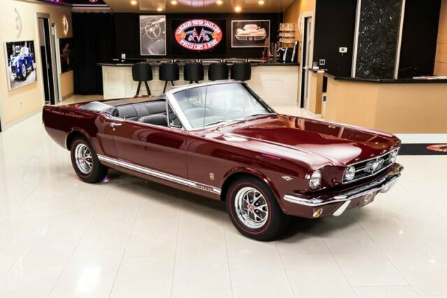 Ford Mustang 1965 image number 10