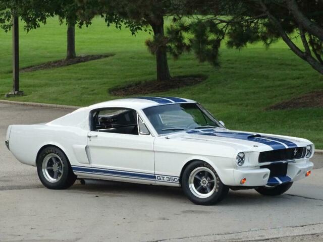 Ford Mustang 1966 image number 17