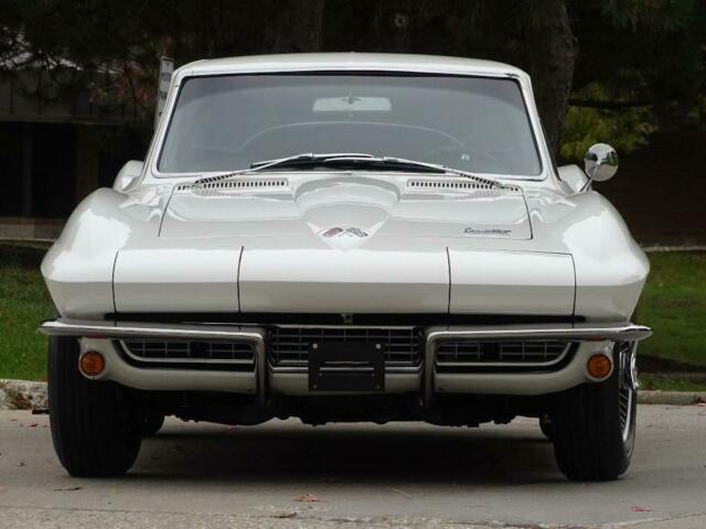 Chevrolet Corvette 1966 image number 42