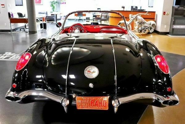 Chevrolet Corvette 1958 image number 28