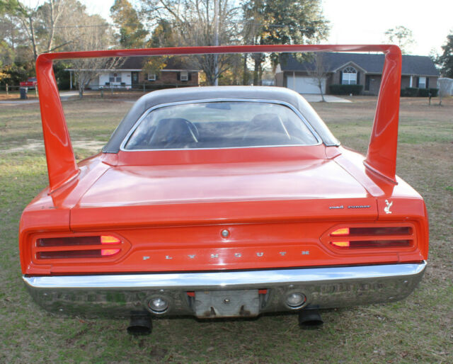 Plymouth Superbird 1970 image number 1