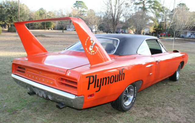 Plymouth Superbird 1970 image number 2