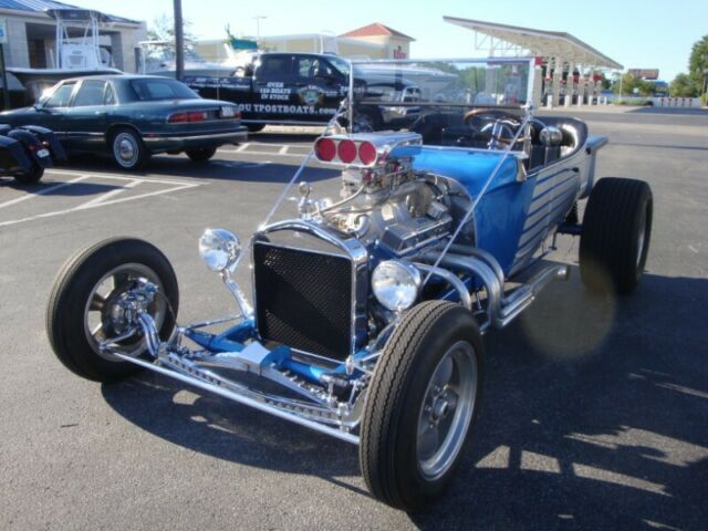 Ford T-Bucket Roadster 1927 image number 1