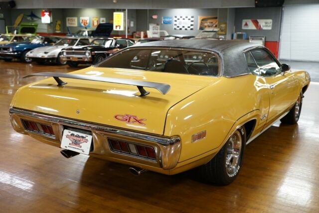 Plymouth GTX 1971 image number 17