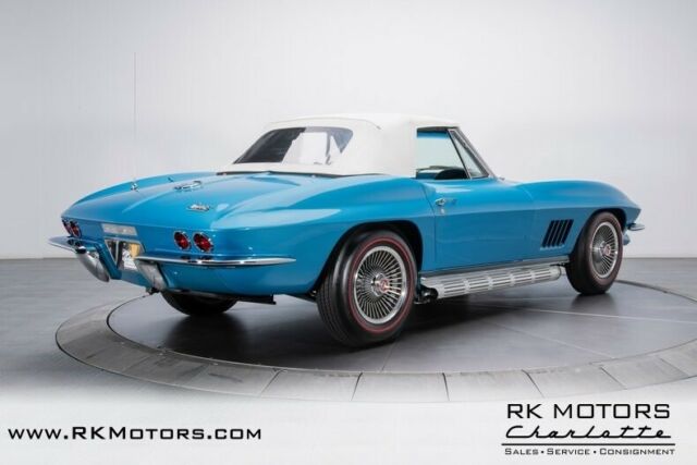 Chevrolet Corvette 1967 image number 32