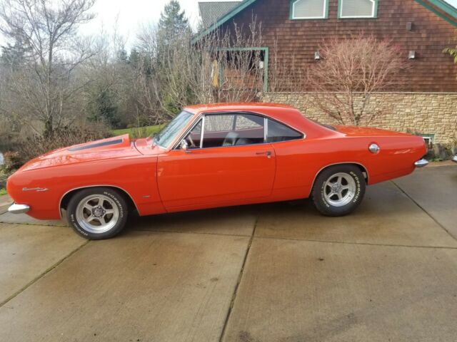 Plymouth Barracuda 1967 image number 0