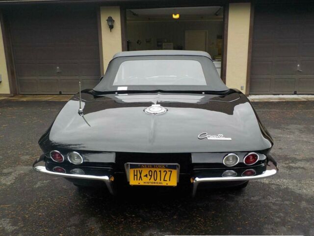 Chevrolet Corvette 1965 image number 26