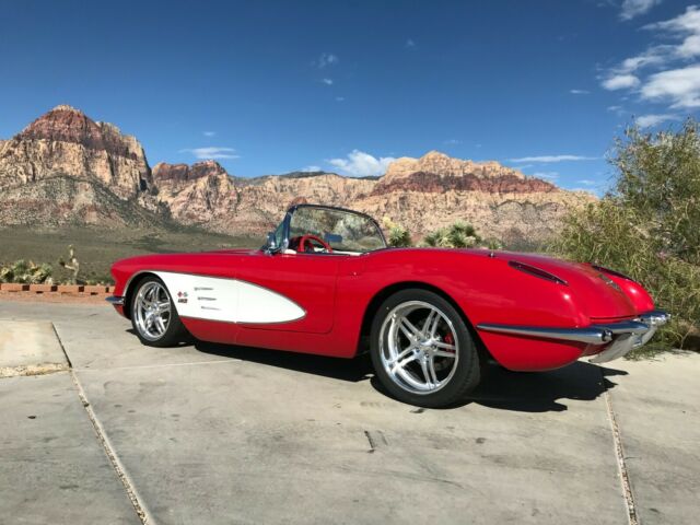 Chevrolet Corvette 1959 image number 41